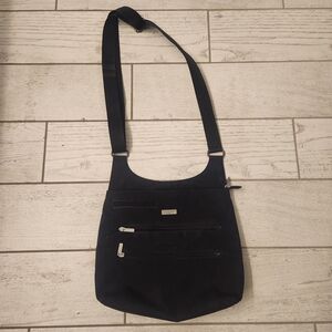 Baggallini Black Nylon Hobo Crossbody Bag Double Front Zipper Pockets Travel